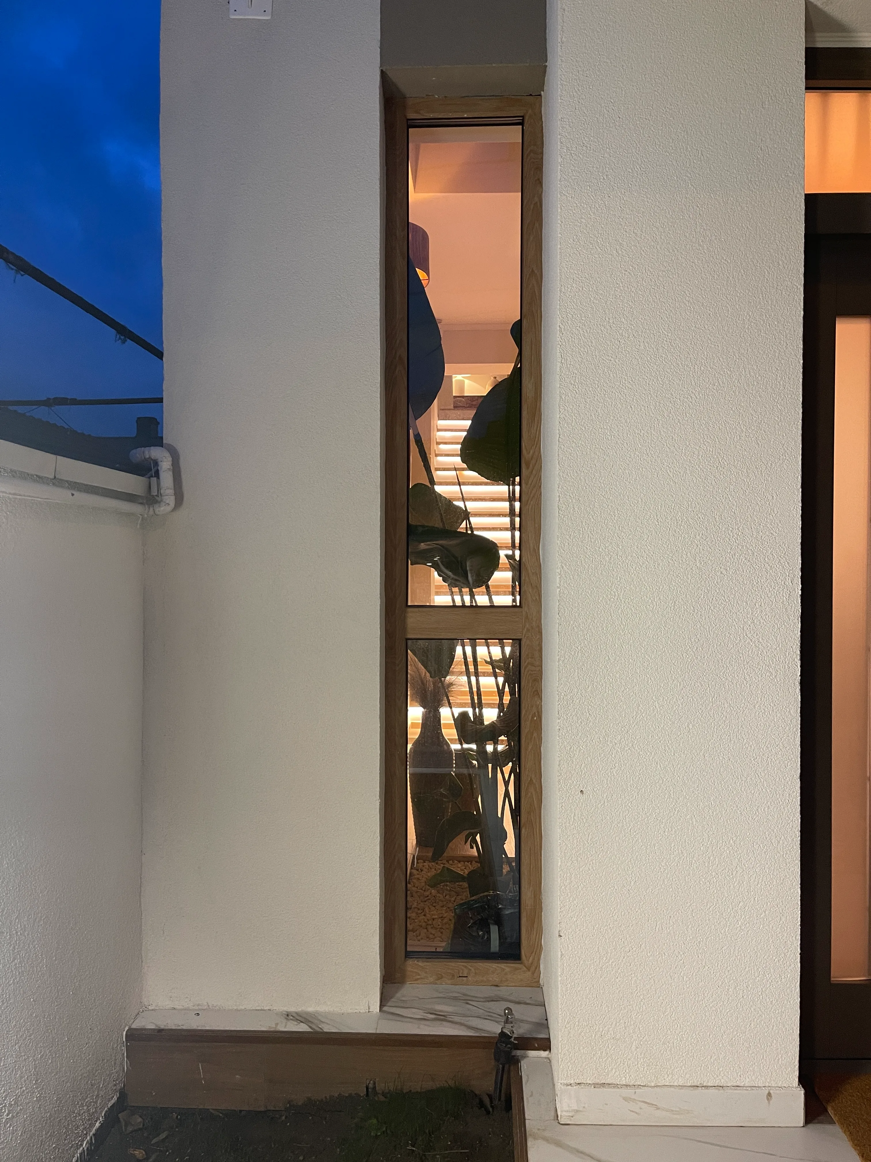 Cameră pentru copii cu mobilier colorat